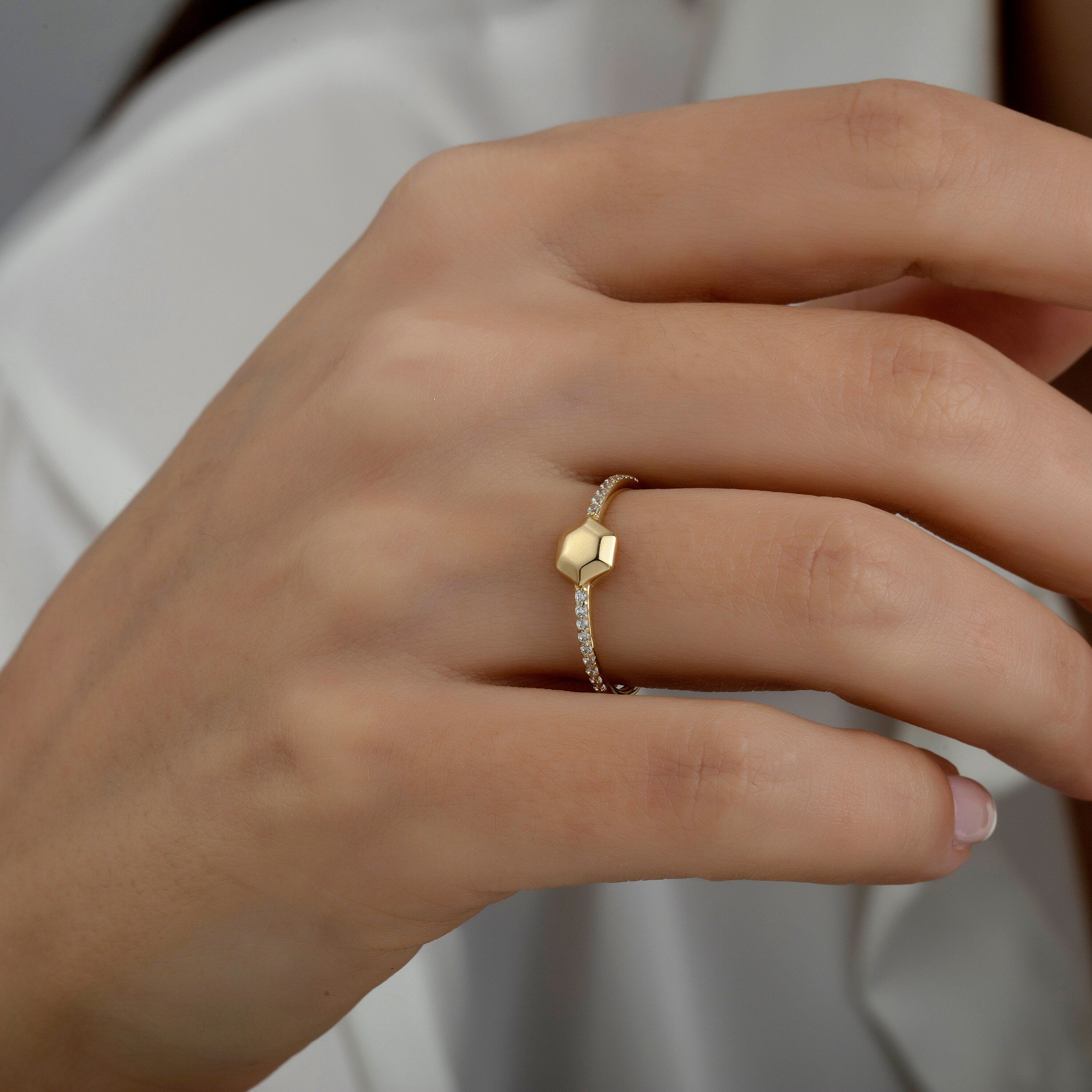 14K Gold Hegzagonal Stackable Minimal Ring Hems Jewellery 