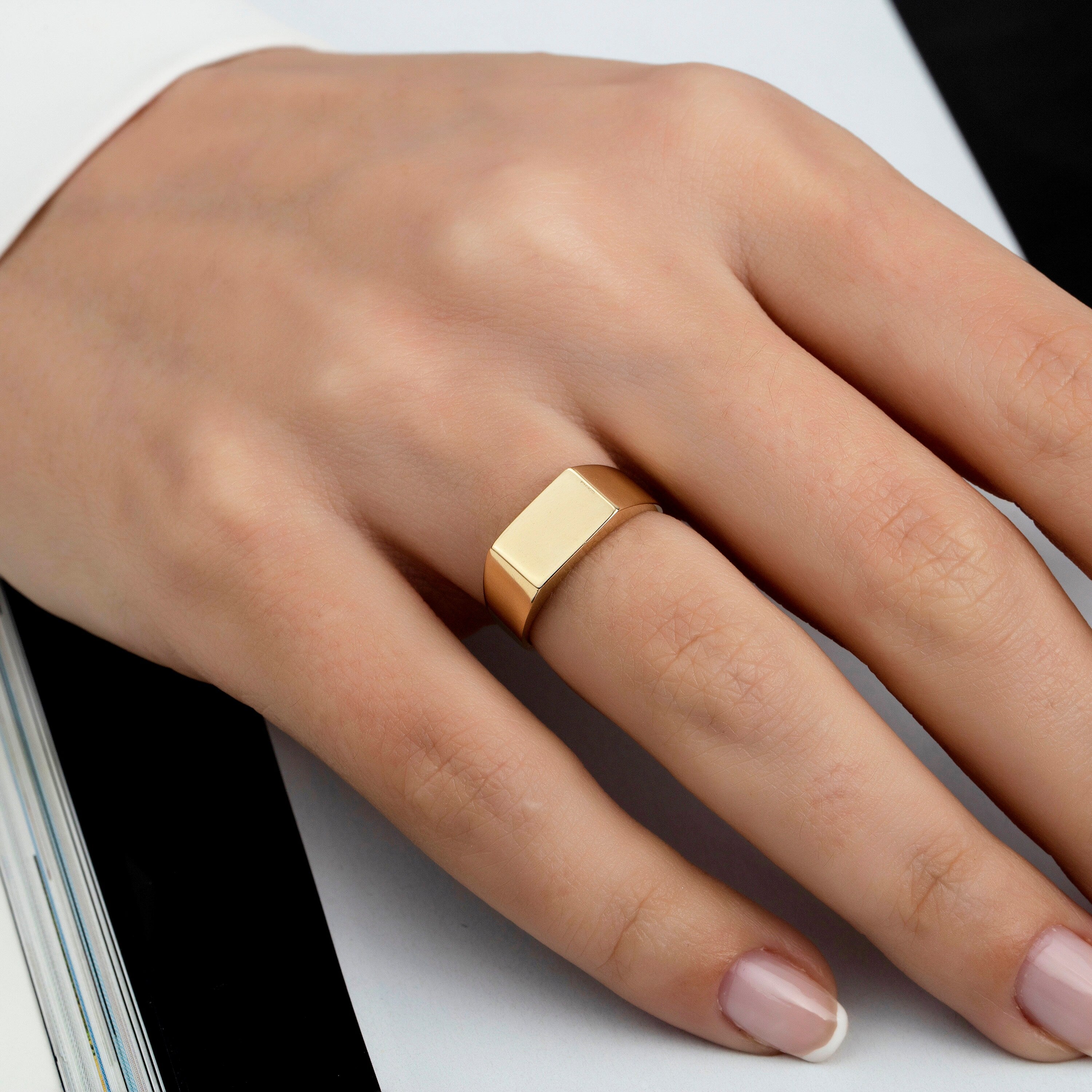 14K Solid Gold Round Signet Ring