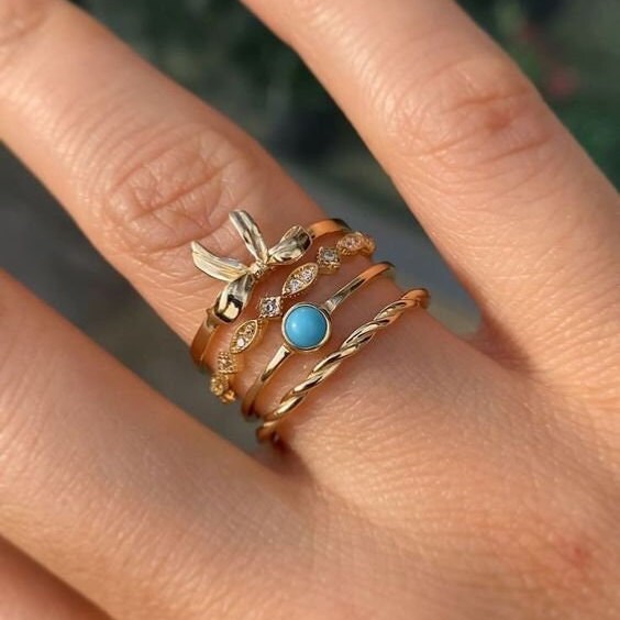14k Gold Princess Ring with Minimal Stones